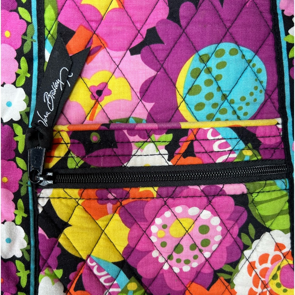 Vera Bradley Crossbody in Va Va Bloom - Picture 9 of 15